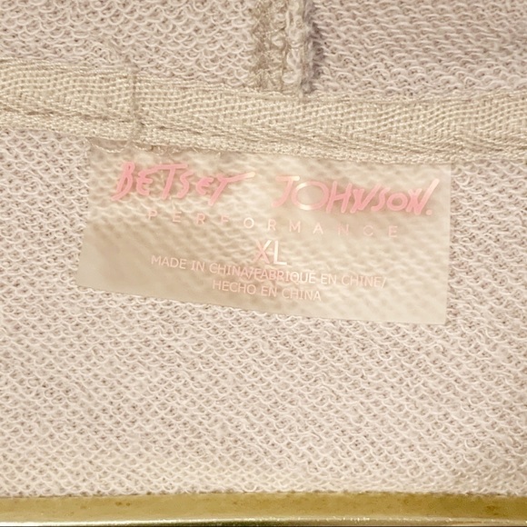 Betsey Johnson Size XL Raw Edge Cropped Hooded Sweatshirt - Picture 5 of 6